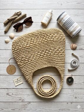 Straw Studios Large Straw CrossbodyTote Bag